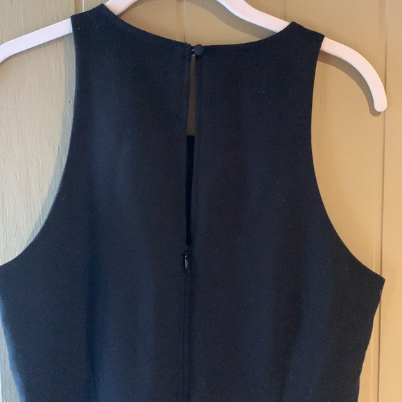 Banana Republic Black Racer Dress with Seam Details Sz 8 Tall - Picture 6 of 7